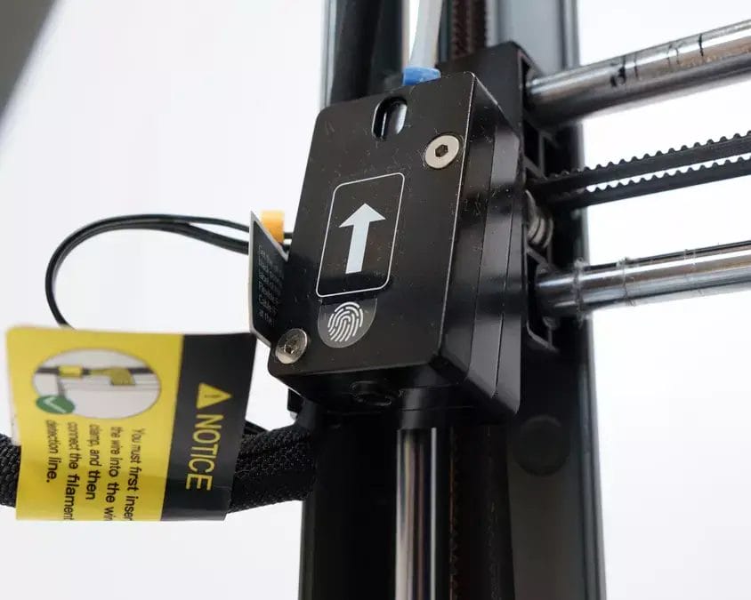 ender3v3plus-filament-censor | 3dプリンターの匠 Ender-3 V3 Plus レビュー
フィラメント切れセンサー